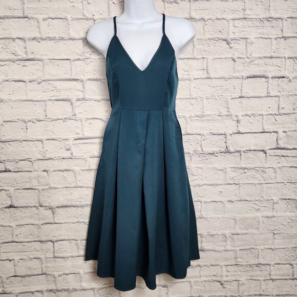 NWT Elia-Cher Dress Womens Size 0-2 Teal V Neck Spaghetti Strap A Line Pockets - Picture 1 of 16